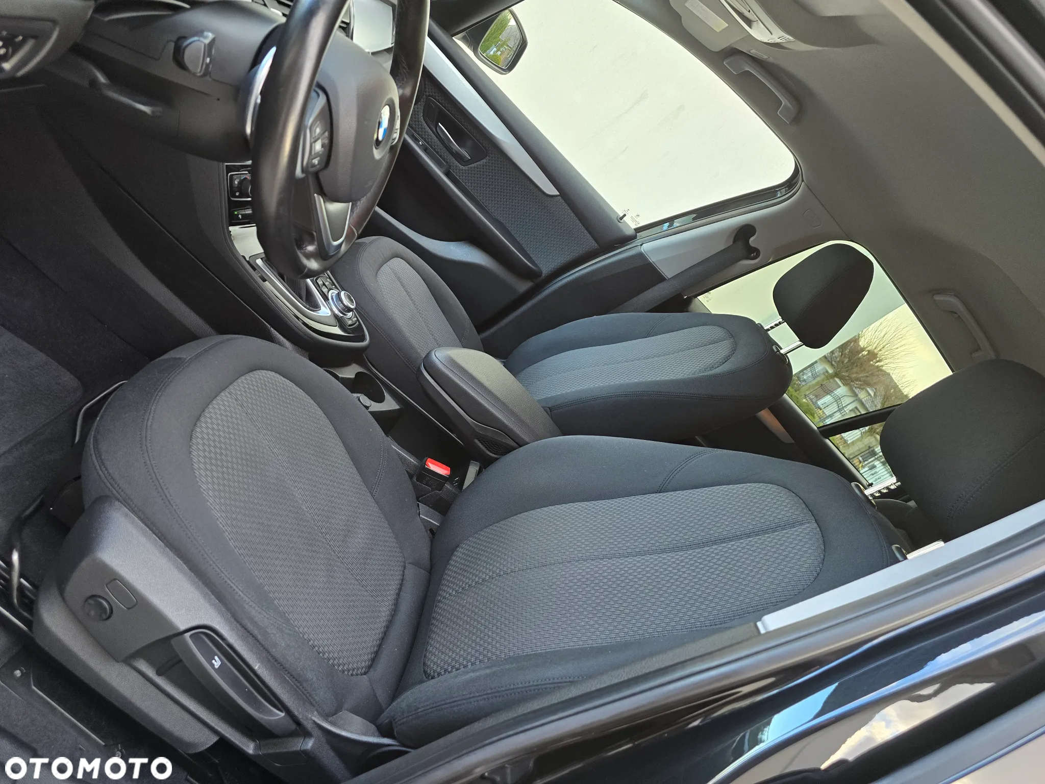 BMW Seria 2 - 14