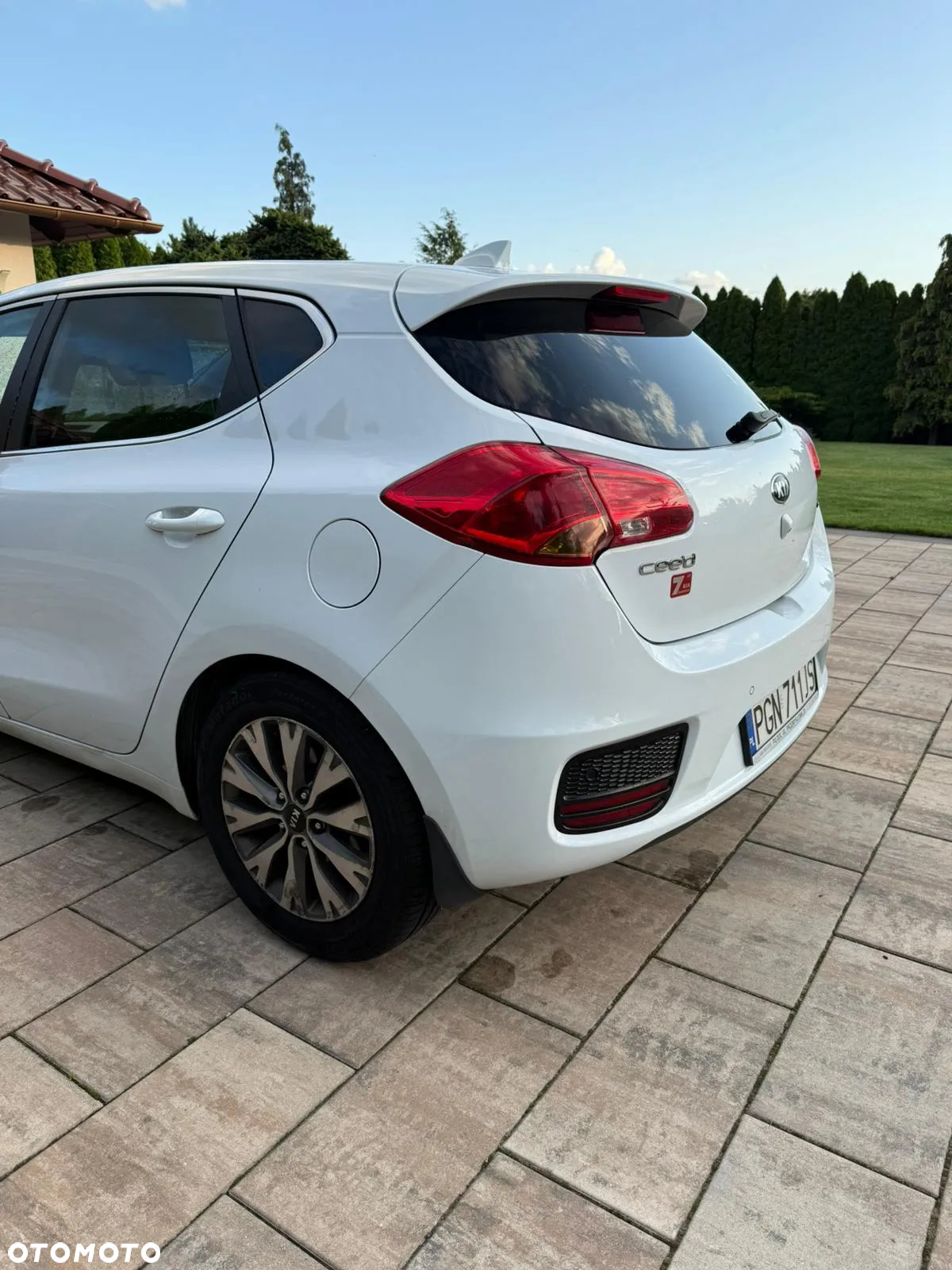 Kia Ceed Cee'd 1.6 CRDi M - 4