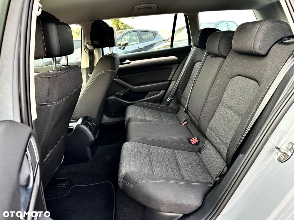 Volkswagen Passat 2.0 TSI Elegance DSG - 9