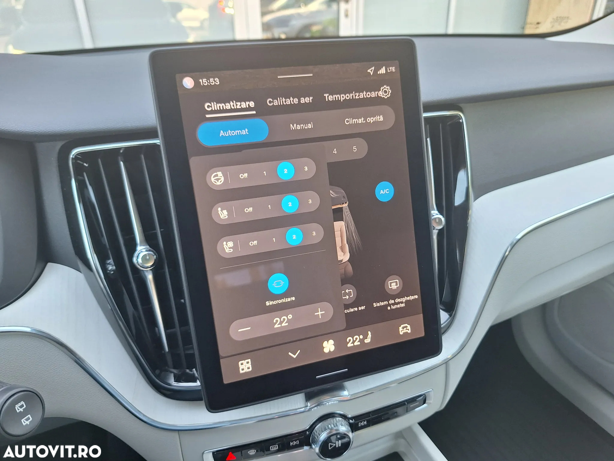 Volvo XC 60 T6 AWD AT PHEV Plus Dark - 29