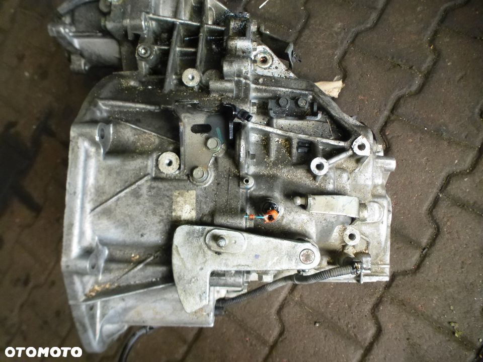 SKRZYNIA BIEGÓW QASHQAI I KOLEOS 2.0 DCI 4X4 gwa!! - 1