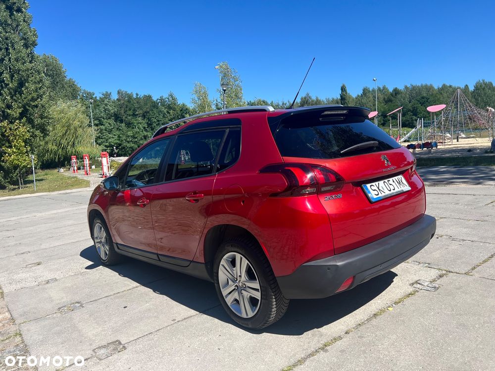 Peugeot 2008 1.2 Pure Tech Style S&S EAT6 - 10