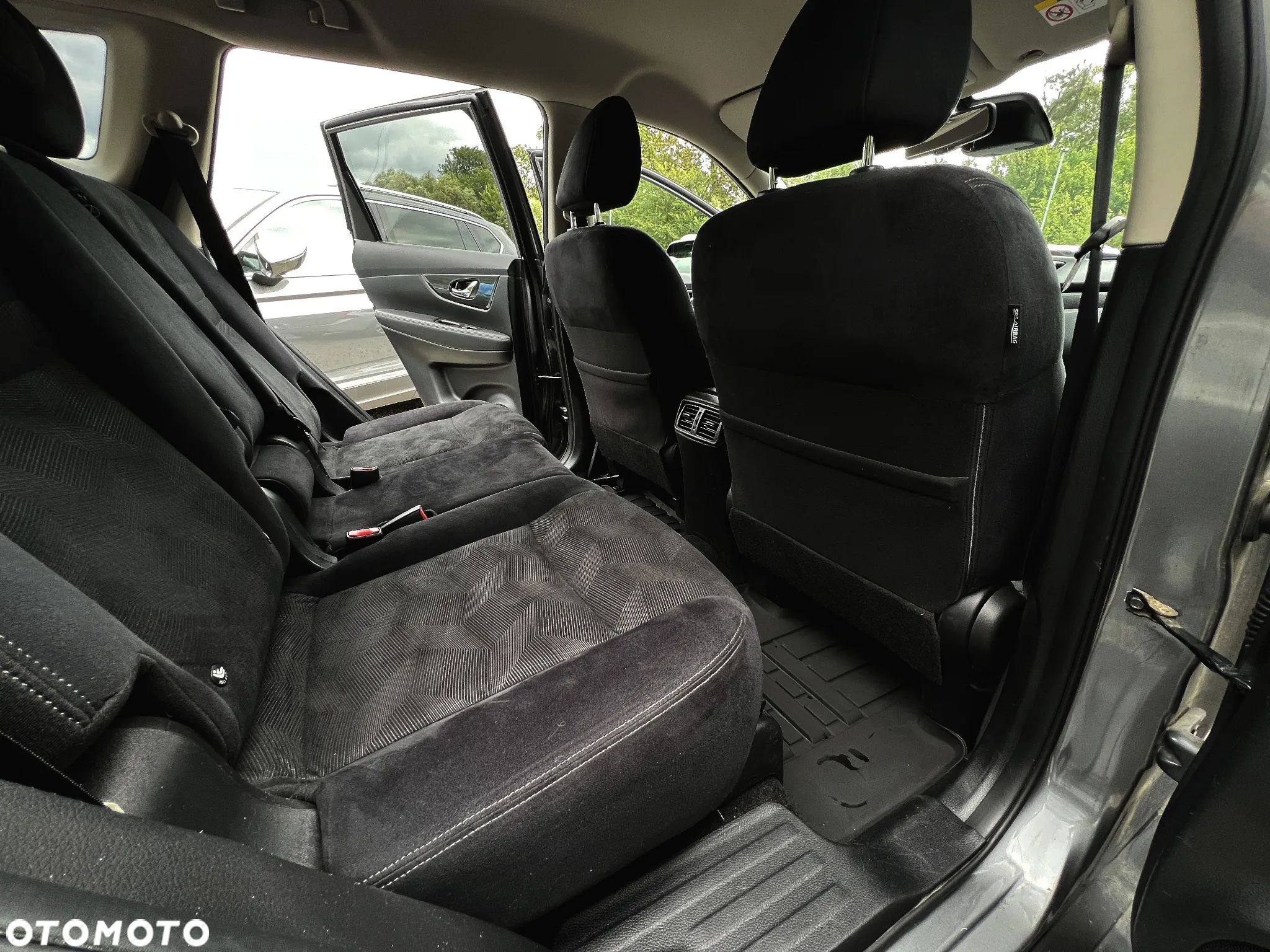 Nissan X-Trail 1.6 DIG-T N-Connecta - 35