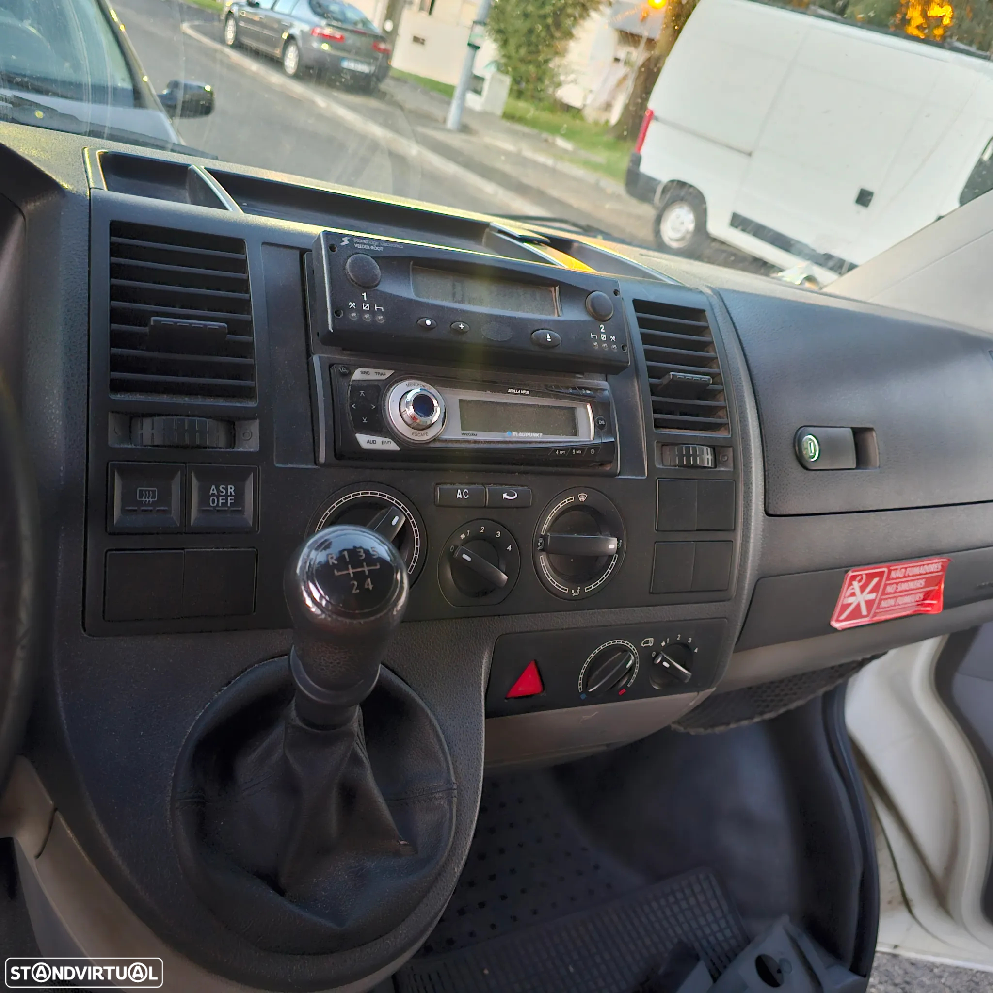 VW Transporter Transport 1.9 TDi 102 Longo Extra AC - 17