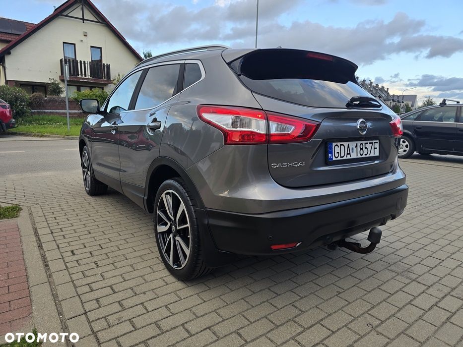 Nissan Qashqai 1.6 DCi Tekna EU6 - 15