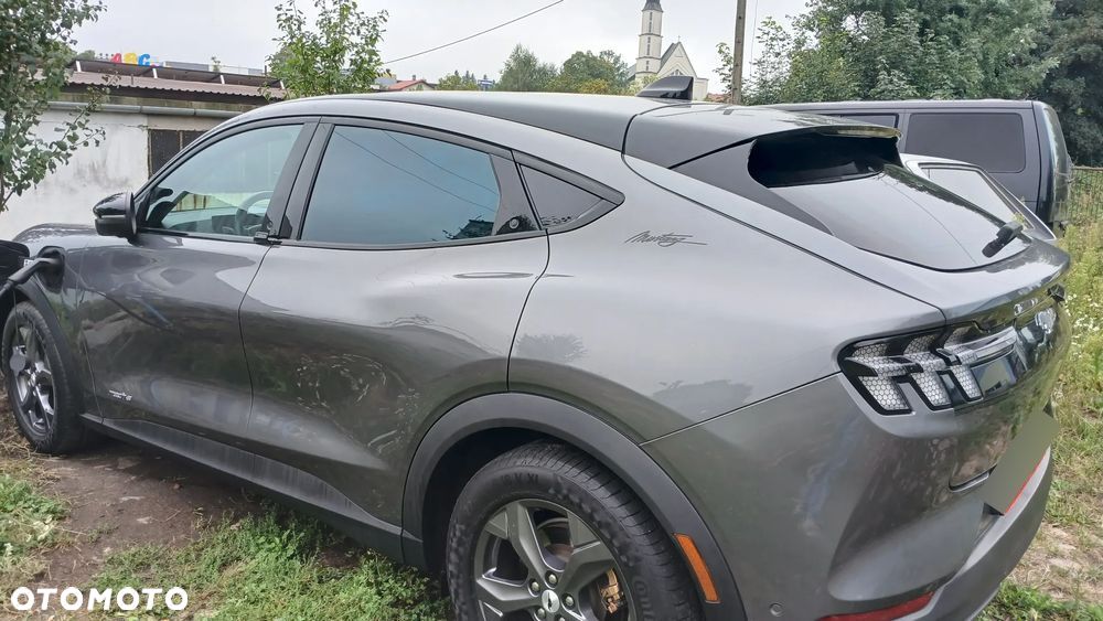 Ford Mustang Mach-E 75kWh AWD - 17