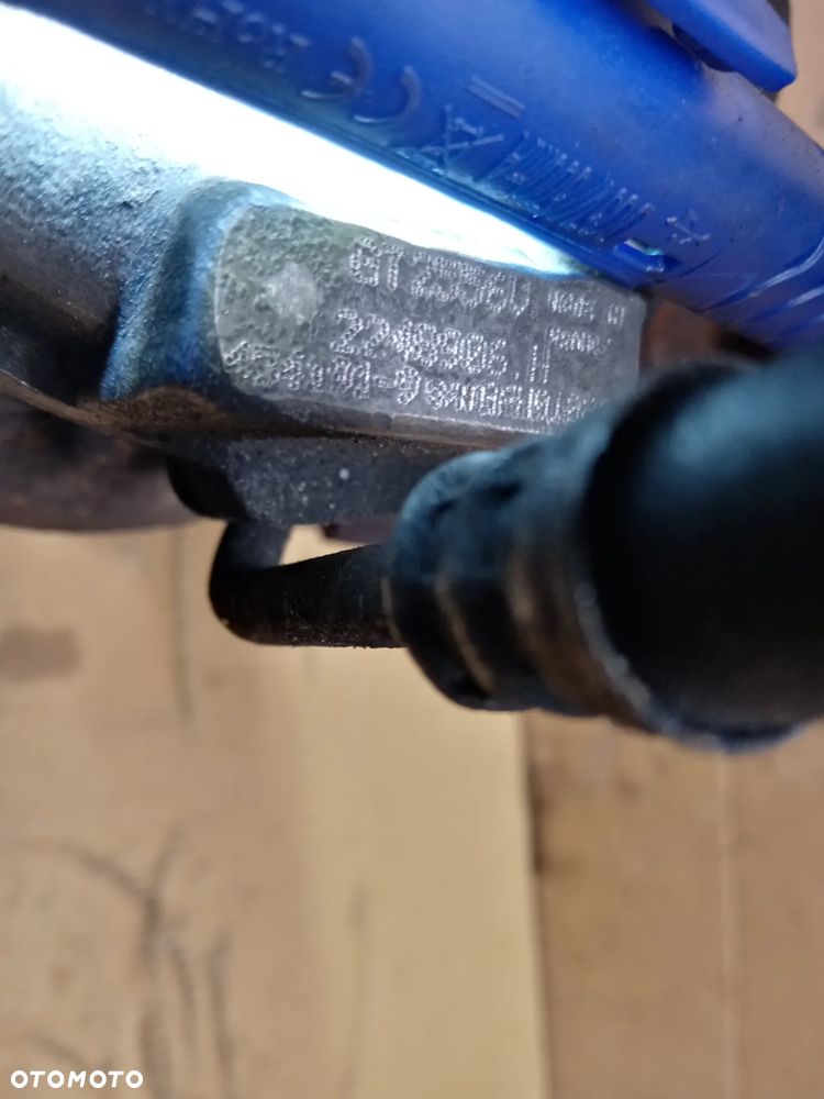 Turbina turbosprężarka kolektor BMW 5 E39 3.0D M57 184KM - 11