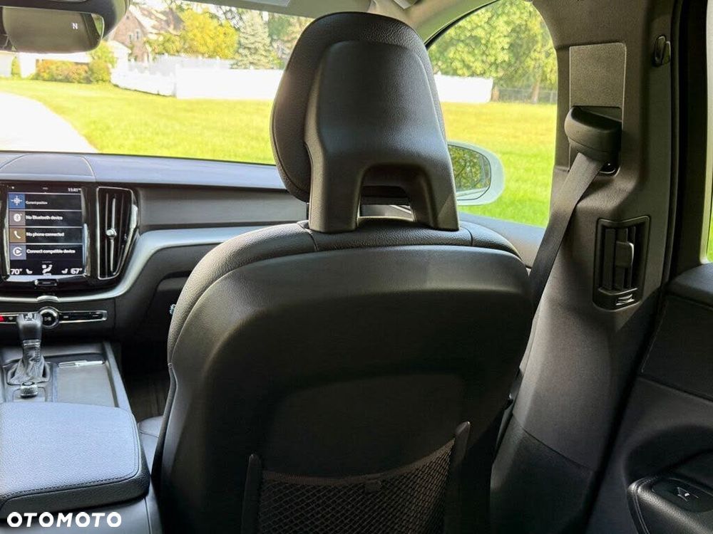 Volvo XC 60 - 32