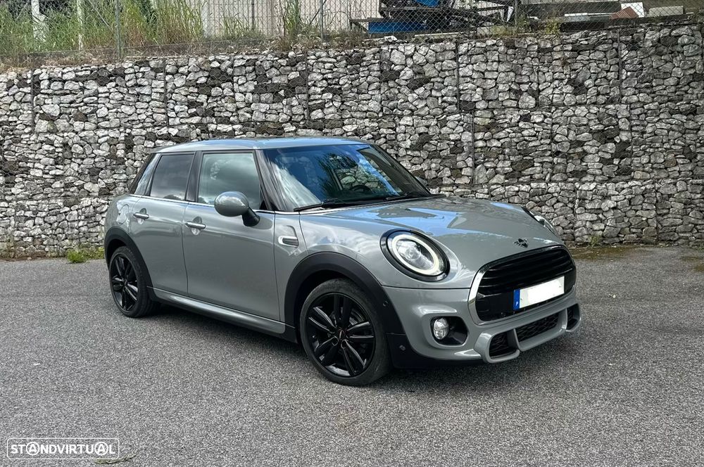 MINI 5 Portas Cooper D Auto - 6