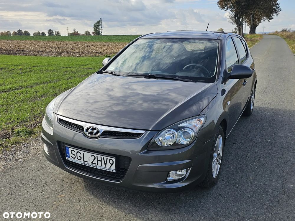 Hyundai i30 1.6 Comfort - 1
