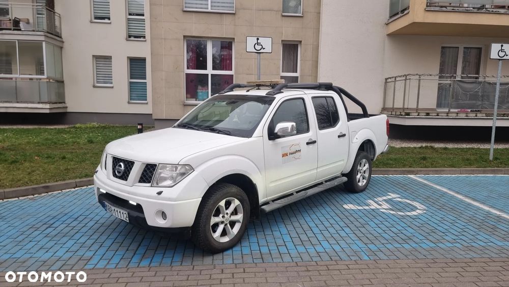 Nissan Navara 2.5 D LE - 10