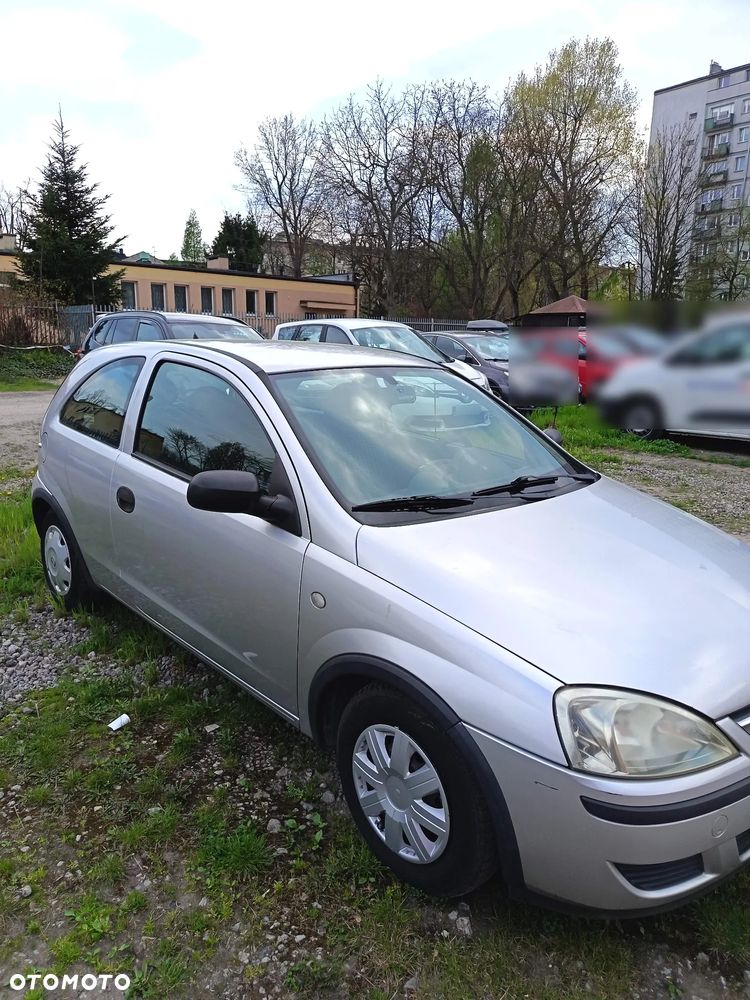 Opel Corsa - 3