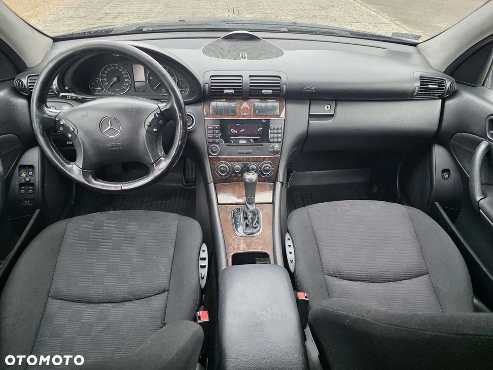 Mercedes-Benz Klasa C 220 T CDI Classic Starline - 9