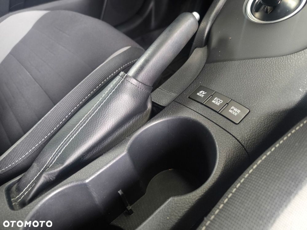Toyota Auris - 17