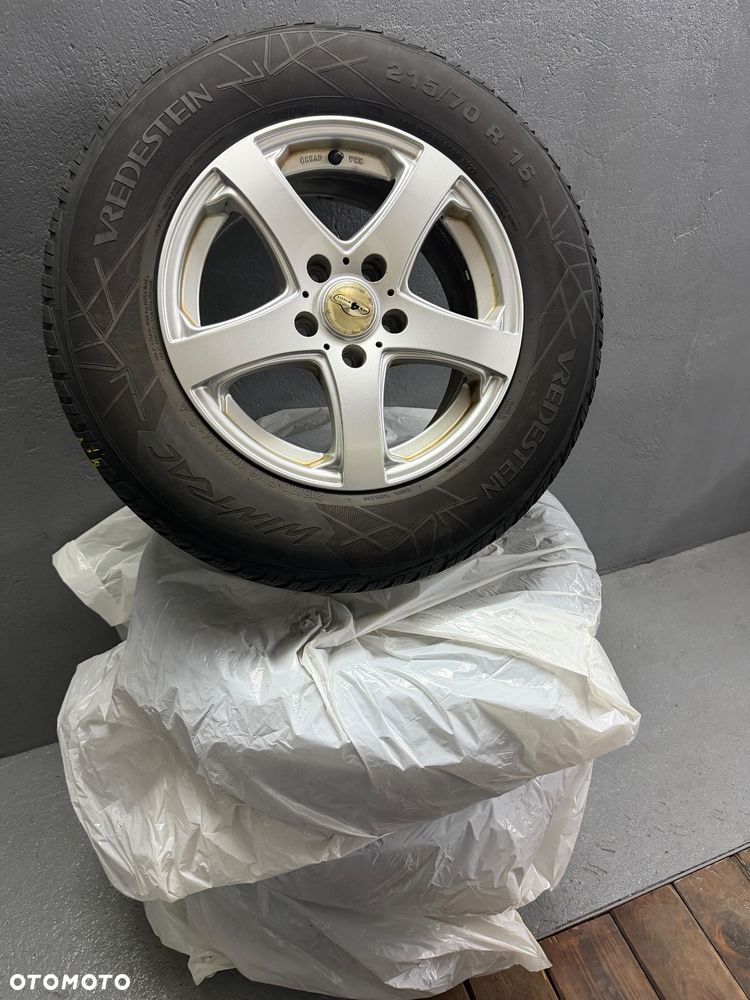Hyundai ix35 2.0 CRDi 4WD Automatik Style - 37