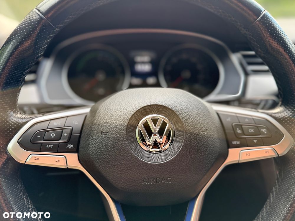Volkswagen Passat 1.4 TSI Plug-In Hybrid GTE DSG - 10