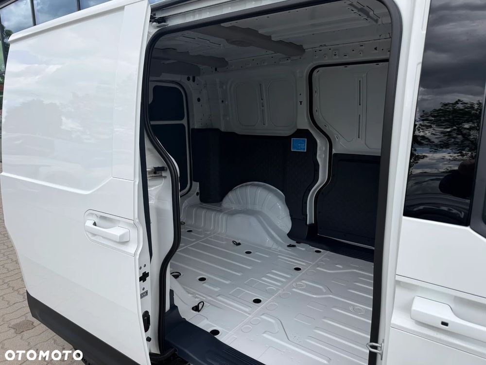 Kia PV5 71.2kWh - 13