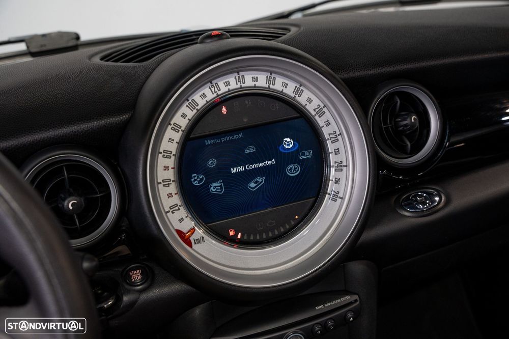 MINI Cabrio Cooper D - 21