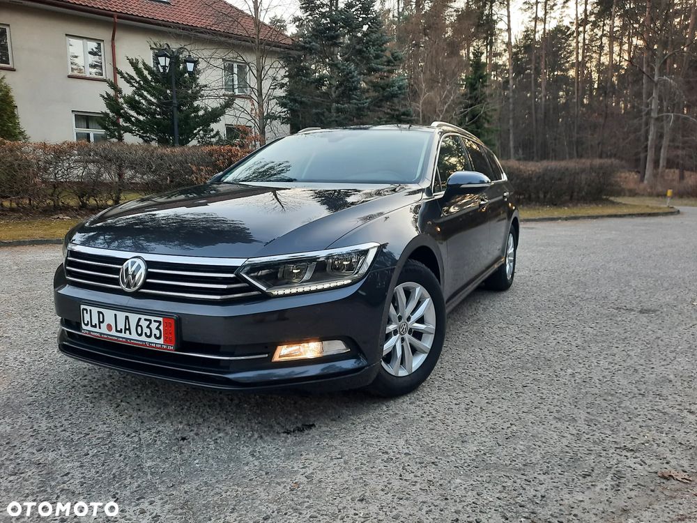 Volkswagen Passat - 2