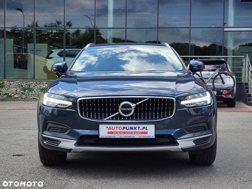 Volvo V90 Cross Country - 2
