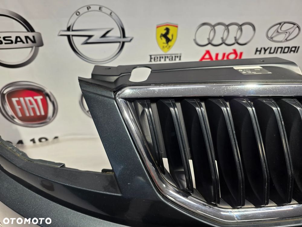 SKODA OCTAVIA III 3 SCOUT 5E0 12- ŁADNY ZDERZAK PRZEDNI PRZÓD , NA SPRYSKI + 4xPDC + GRILL + KRATKA ŚRODKOWA + SPOJLER , NR 5E0807221K , NR AUKCJI NZ1487 - 6