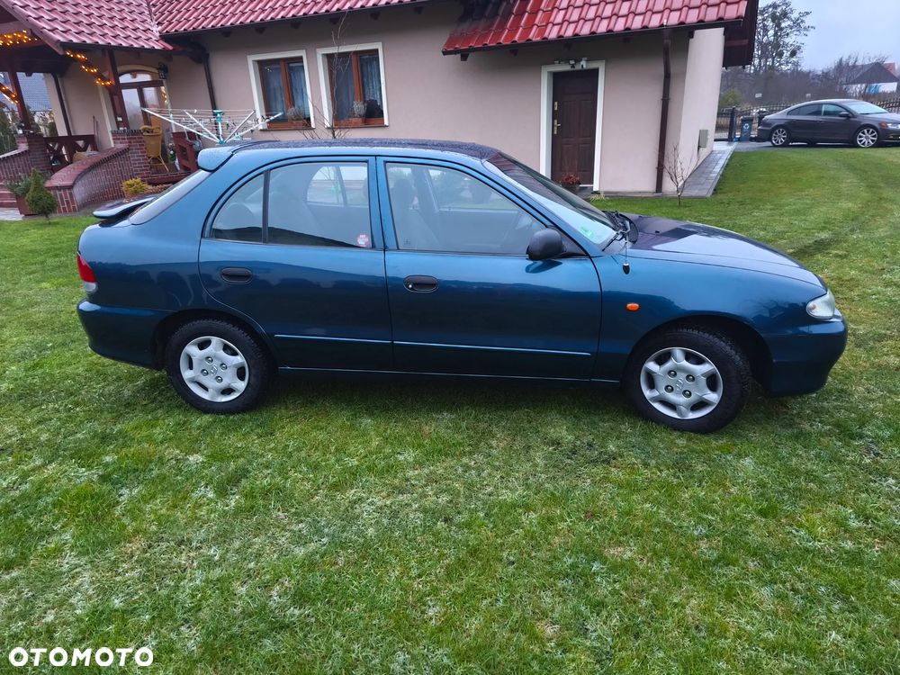 Hyundai Accent 1.3 GLS - 9