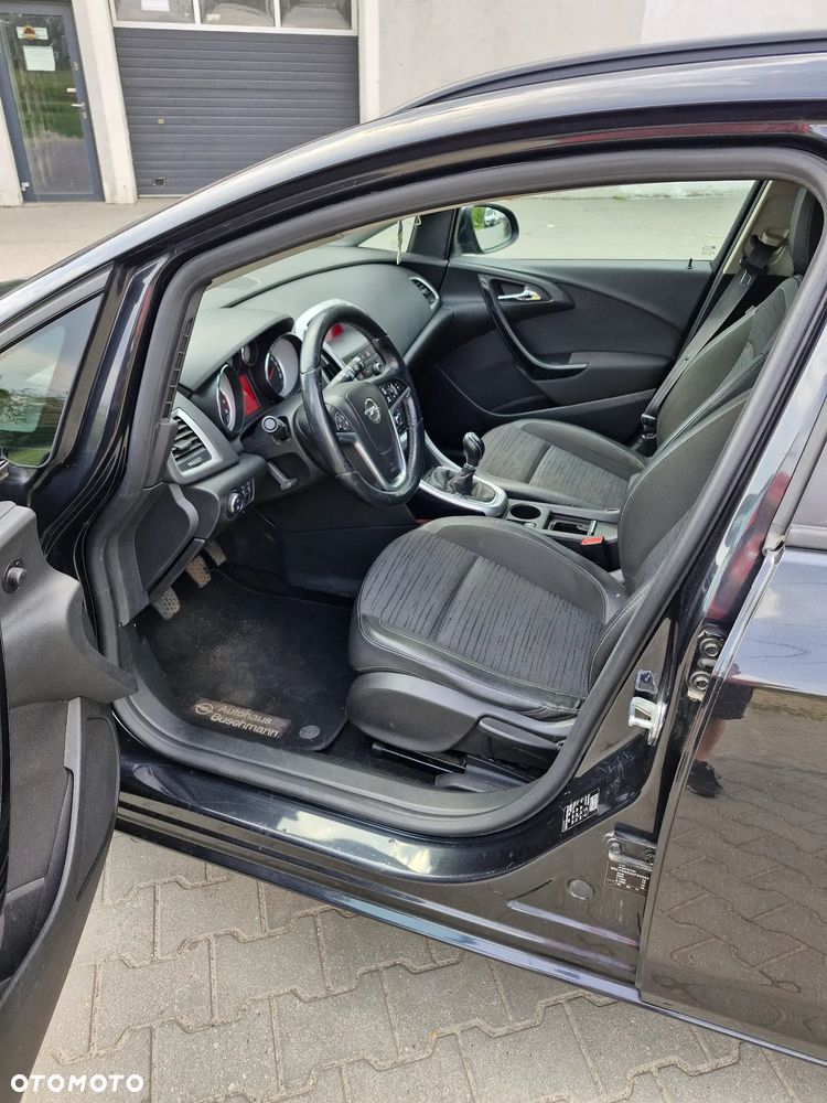 Opel Astra 1.4 T Sport EU6 - 17