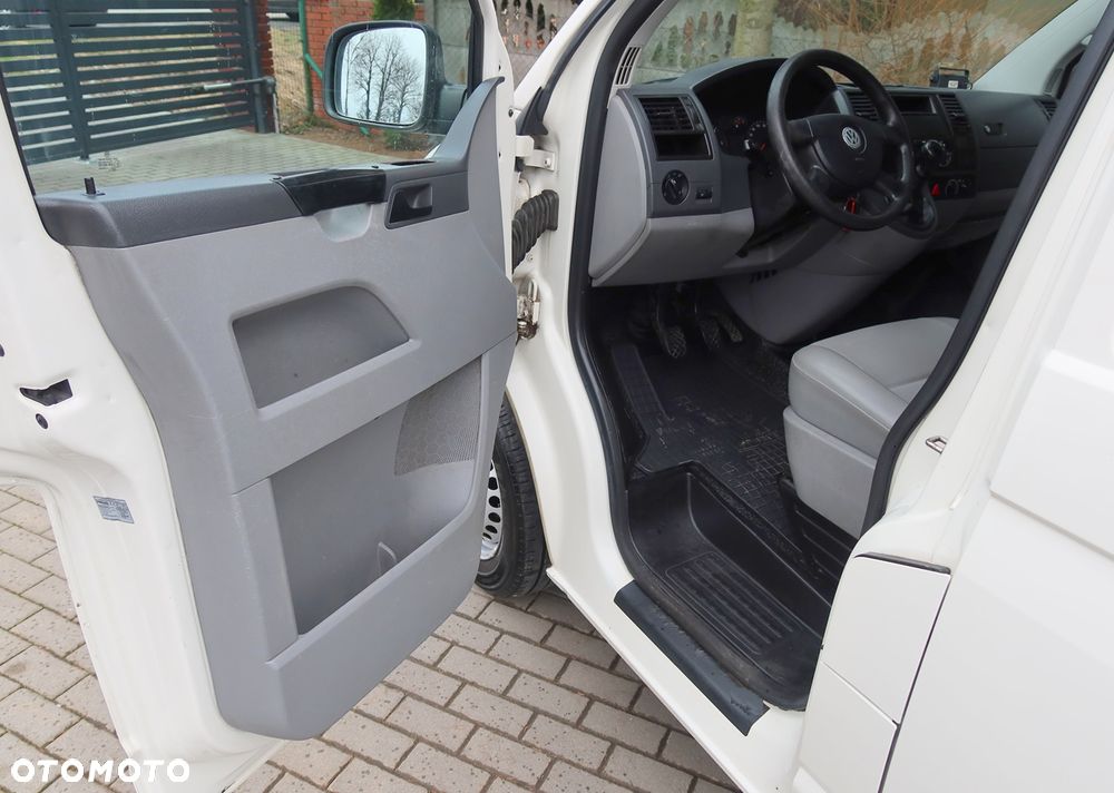 Volkswagen Transporter - 6