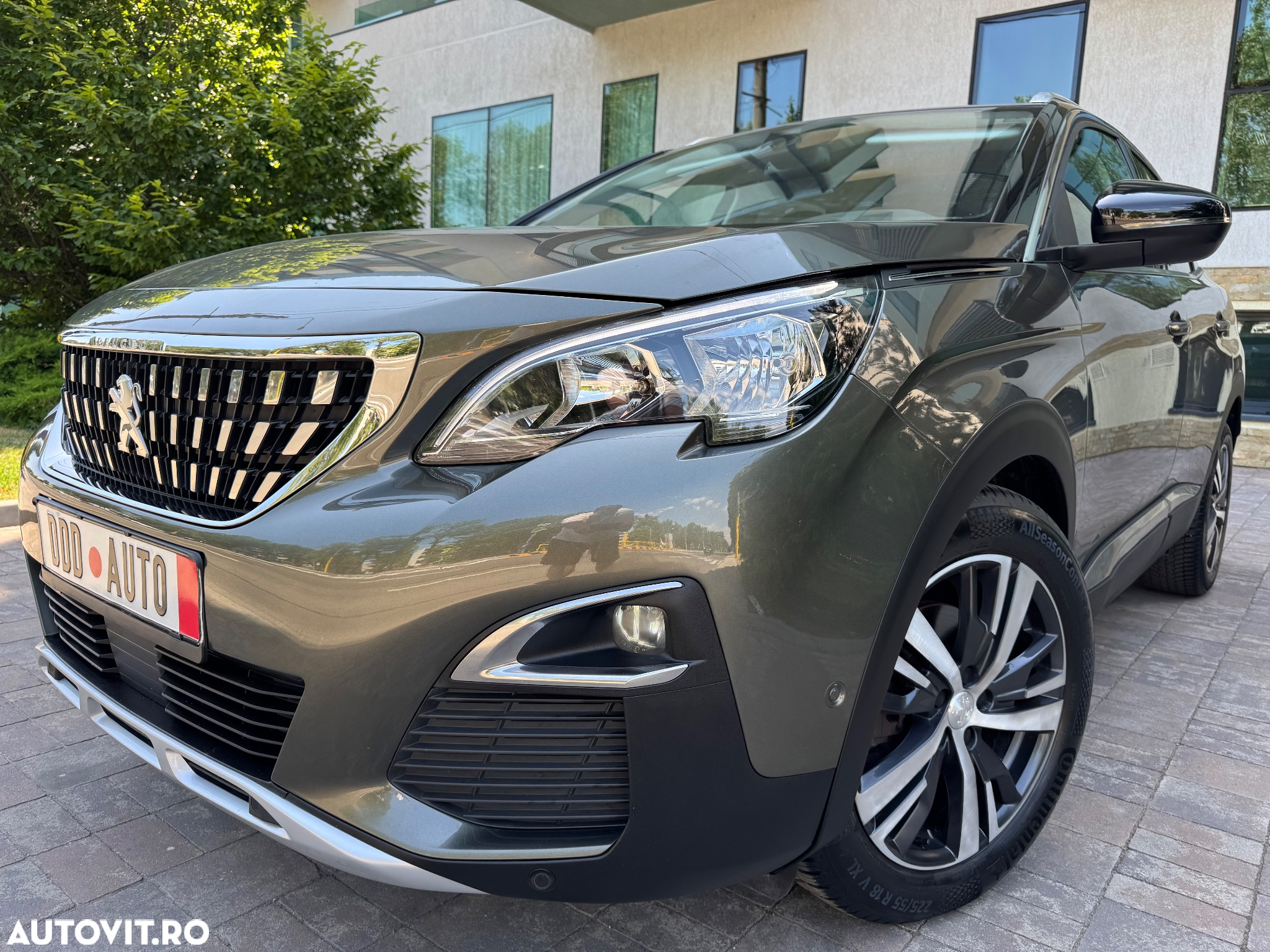 Peugeot 3008 PureTech 130 Stop & Start GPF EAT8 GT - 28