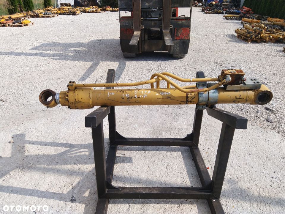 Siłownik Cat Caterpillar 311 312E 318 320 315 316 322 323 330 [D-177 S-80 T-85] - 1