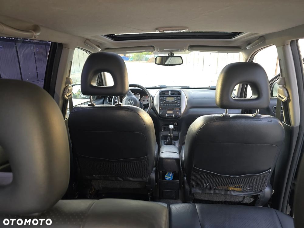 Toyota RAV4 2.0 D-4D 4x4 - 7