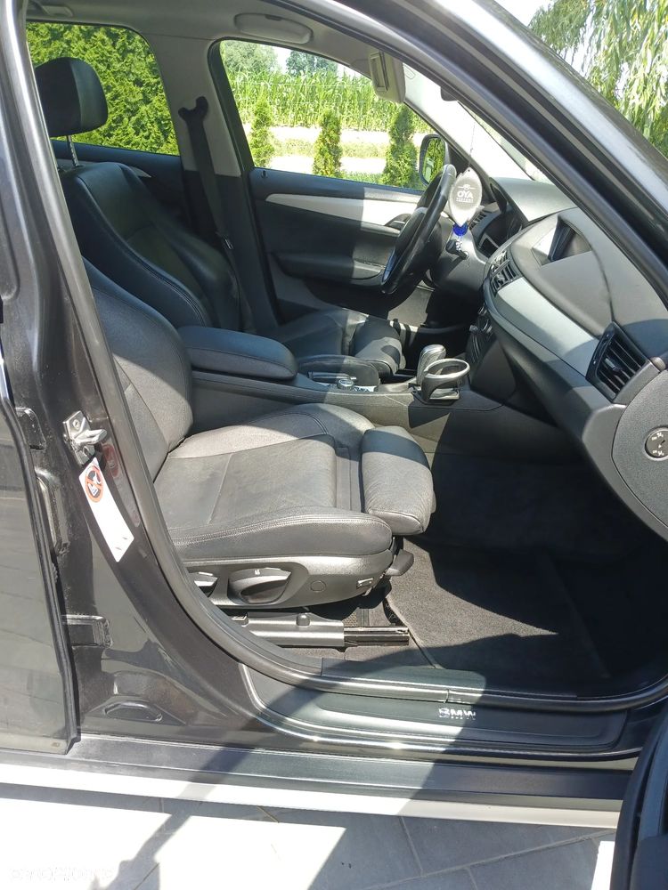 BMW X1 - 13