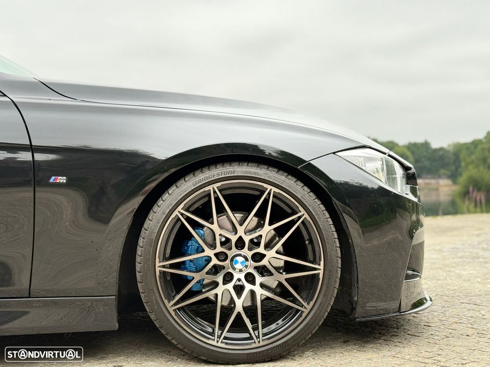 BMW 320 d Auto Pack M - 12