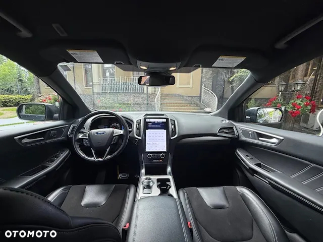 Ford Edge - 12