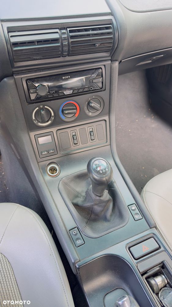 BMW Z3 1.9 - 18