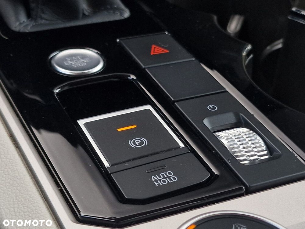 Volkswagen Touareg 3.0 V6 TDI SCR 4Mot Elegance - 28