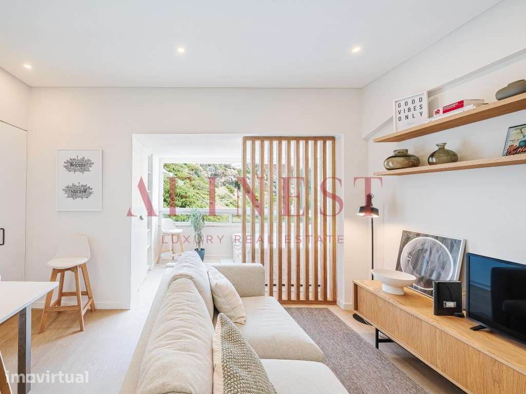 APARTAMENTO MOBILADO EM SESIMBRA COM ACESSO DIRETO À PRAIA - Grande imagem: 3/34