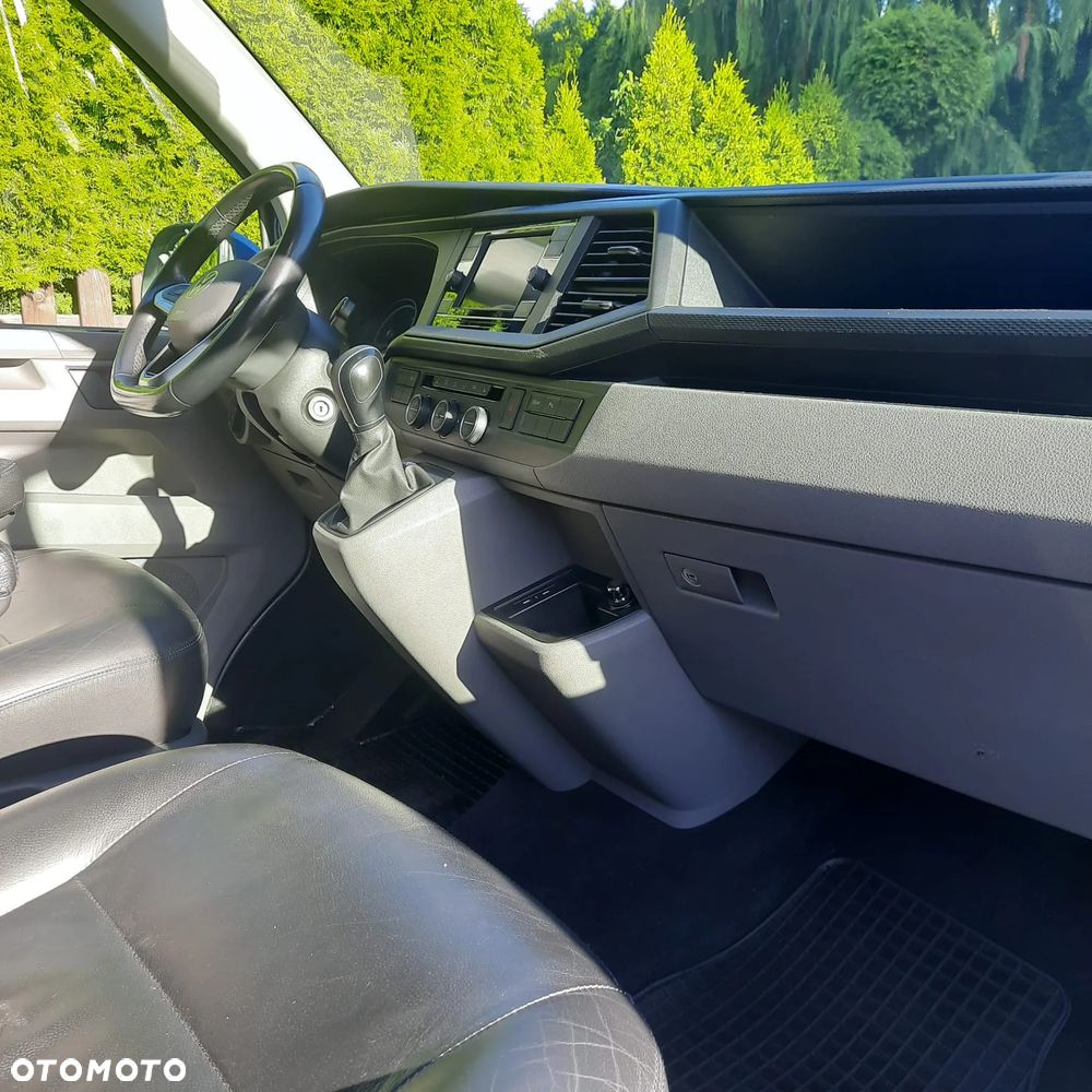 Volkswagen Caravelle 2.0 TDI L2 Highline DSG - 4