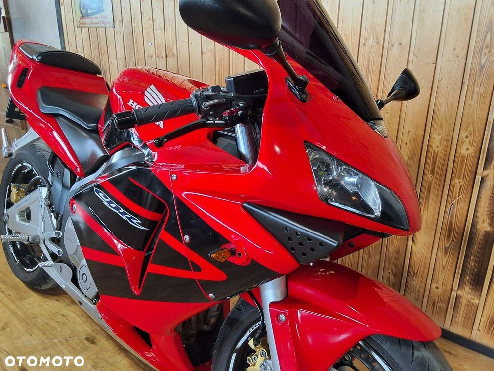Honda CBR - 22