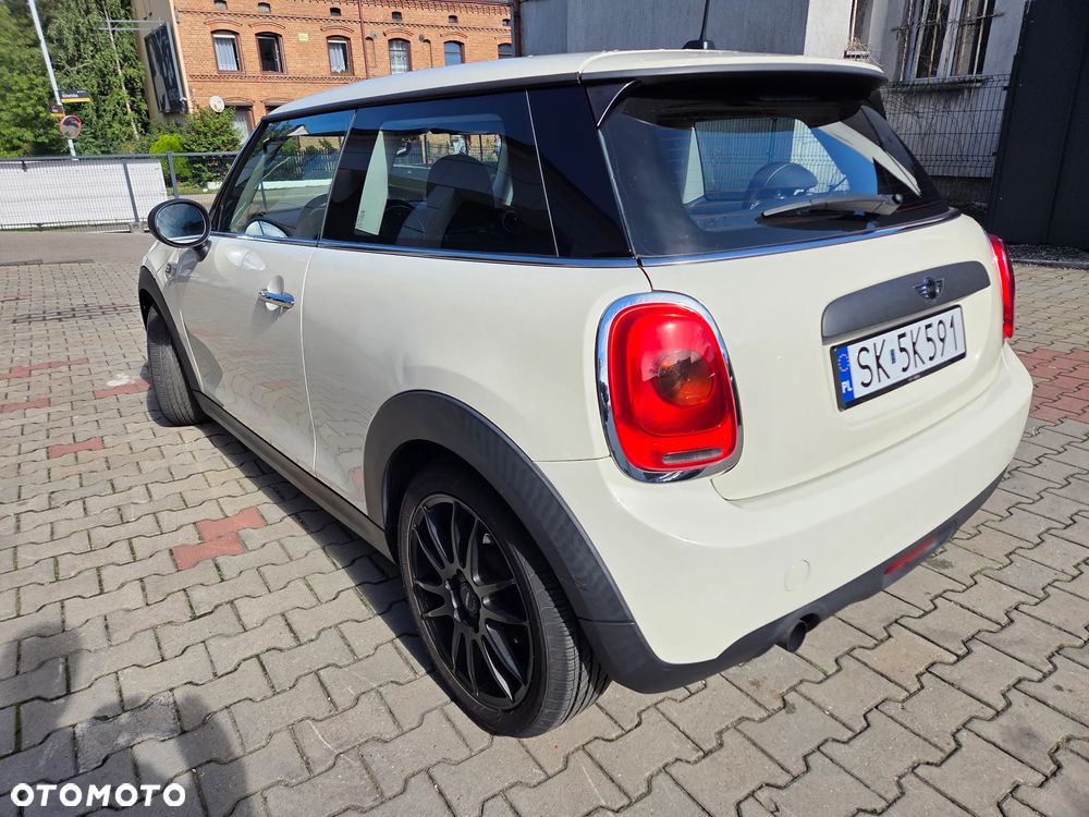 MINI ONE Standard - 11