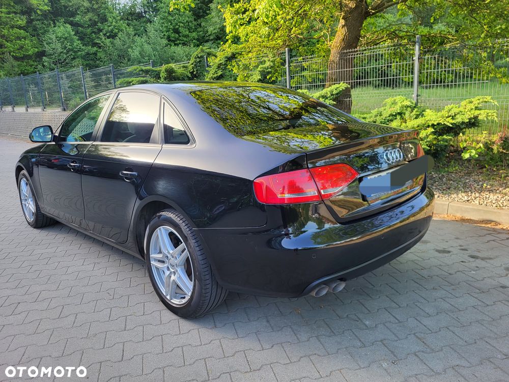 Audi A4 Limousine 2.0 TDI DPF Ambiente - 3