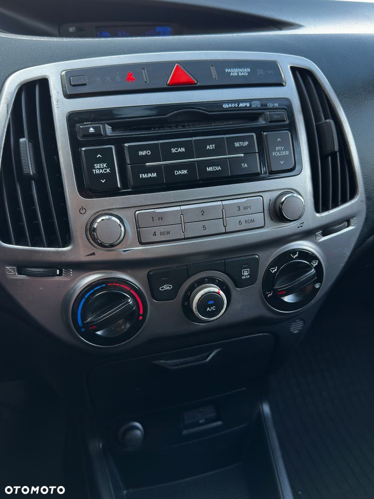Hyundai i20 1.25 Comfort - 34