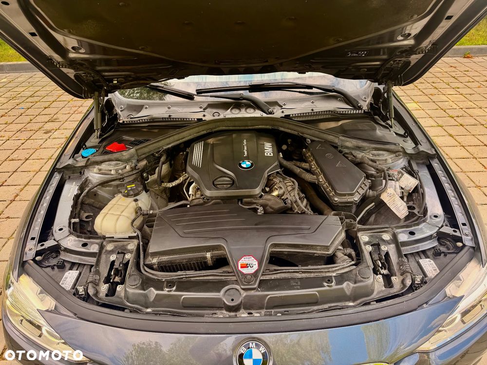BMW Seria 3 318d Sport Line - 20
