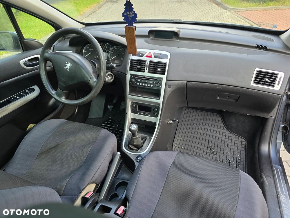 Peugeot 307 HDi Break 110 OXYGO - 15