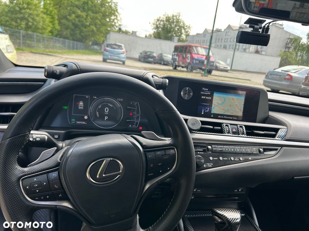 Lexus ES 300h Elegance - 9