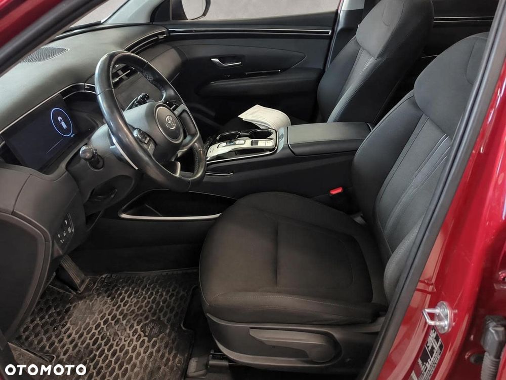 Hyundai Tucson 1.6 T-GDi HEV Executive 2WD - 11