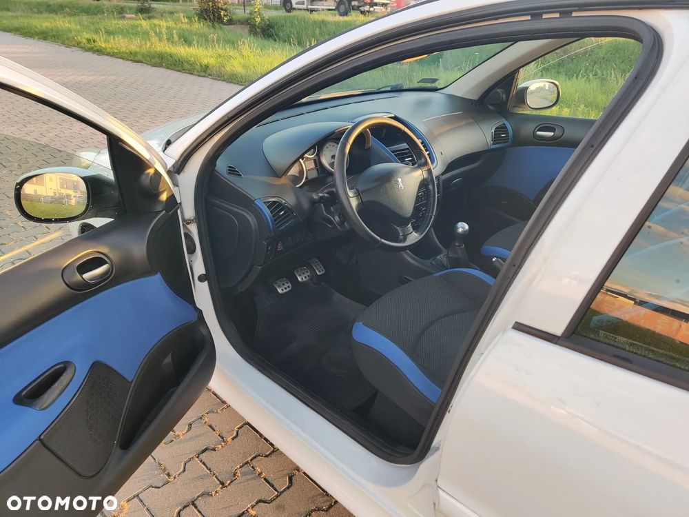 Peugeot 206 plus 75 - 5