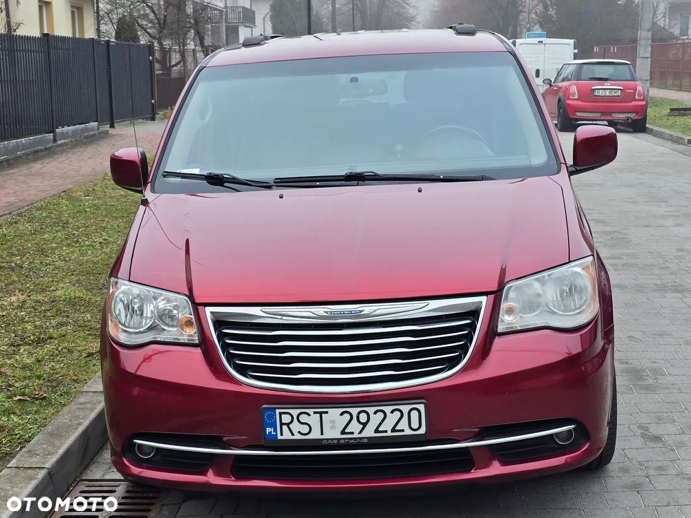 Chrysler Town & Country 3.6 Limited - 7