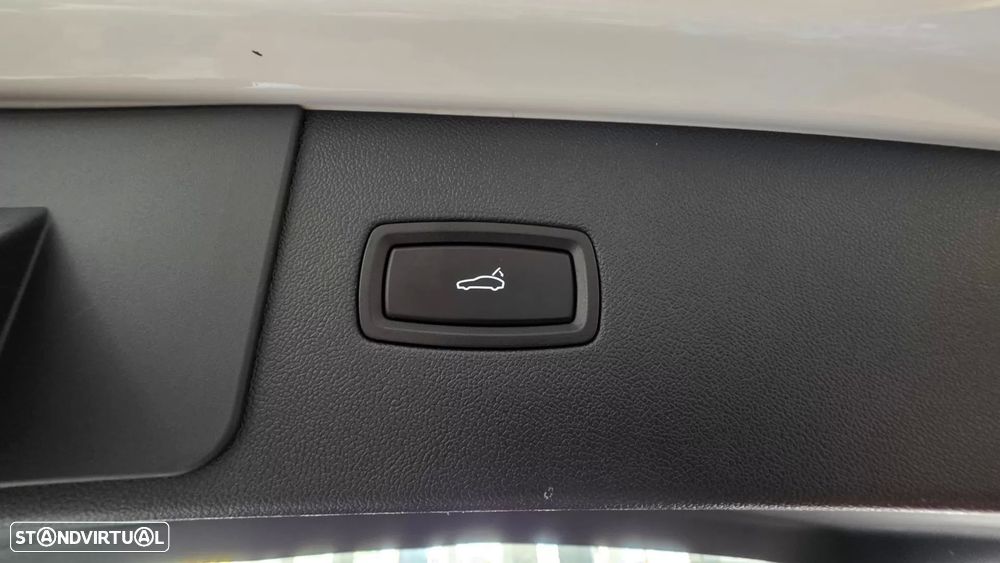 Porsche Cayenne Turbo S E-Hybrid - 27