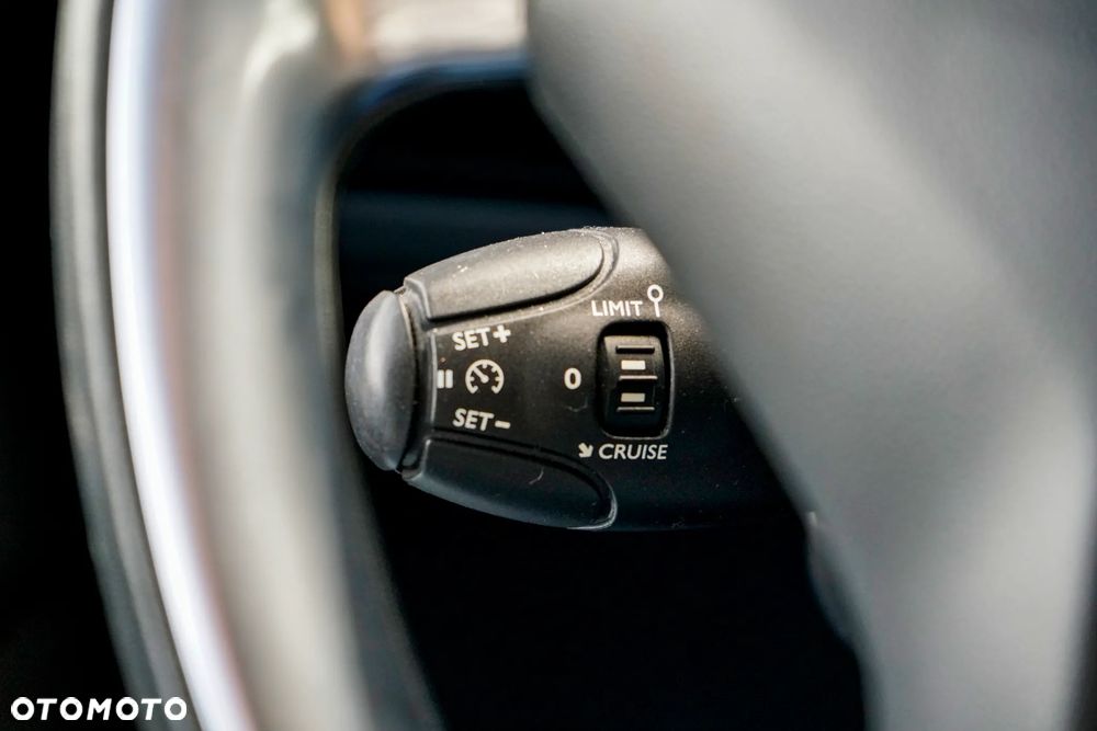 Citroën DS3 1.6 HDi SportChic - 33